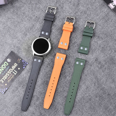 Good price Luxury Waterproof Breathable FKM Rubber Strap 18mm 20mm 22mm 24mm Quick Release for Smart Watch Adjustable Bands Fashion online